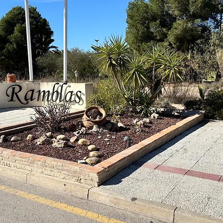 Orihuela - Las Ramblas - Casa Pino Dehesa de Campoamor  外观 照片